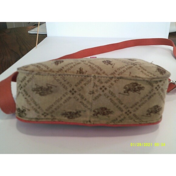 U.S Polo ASSN. Women Purse Zipper and 2 Inside Pockets Pink and Orange Leather - Picture 4 of 4